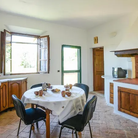 4 Bedroom Lovely In