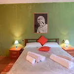 4 Bedroom Lovely In * Santa Luce