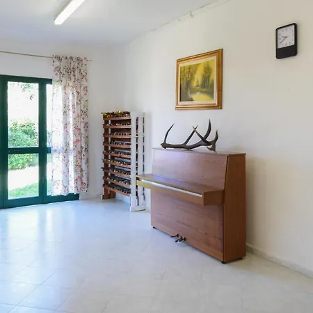 Holiday home 4 Bedroom Lovely In Santa Luce
