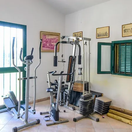 4 Bedroom Lovely In *