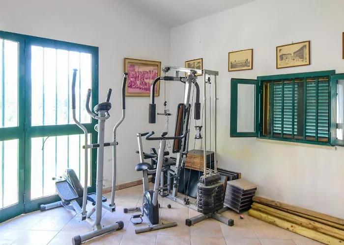 4 Bedroom Lovely In *