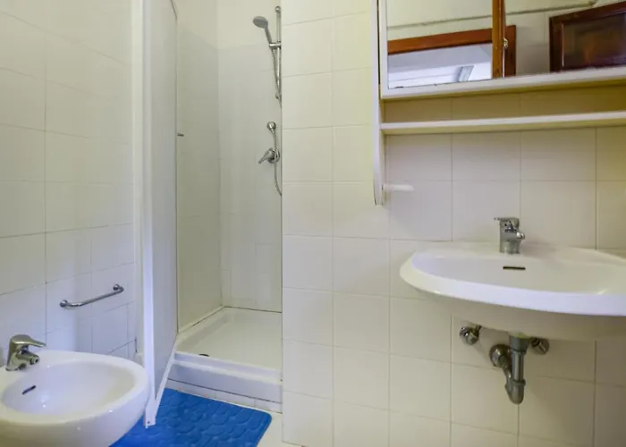 度假居 4 Bedroom Lovely In *