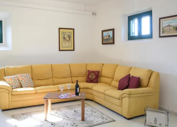 度假居 4 Bedroom Lovely In *